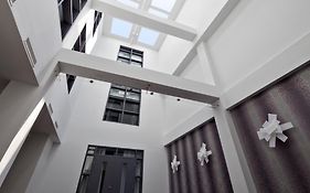 Hotel Metro